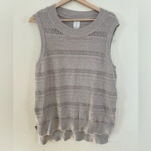 🌵Joie beige knit vest